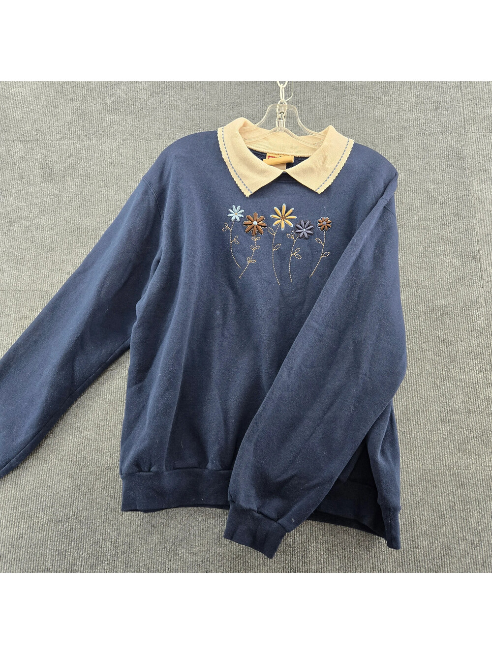 Floral Embroidered Sweatshirt Top Women's Large Top Stitch by Morning